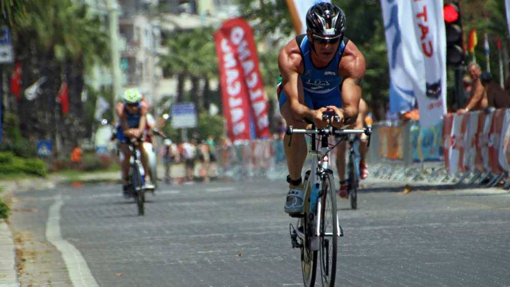 Nel cuore dello sport, Fabrizio J. Fustinoni incontra Andrea Devicenzi 